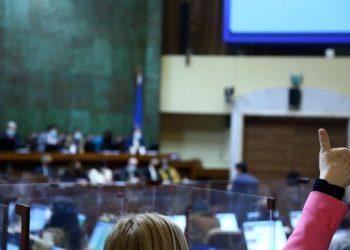 Aprobados los beneficios sociales: Proyecto Chile Apoya Invierno y Postnatal parental fueron despachados al Senado