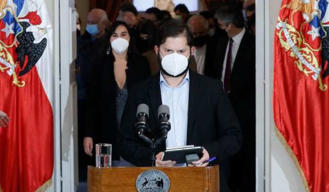 Marco Moreno y un posible cambio de gabinete: “Va a tener que equilibrar de mejor manera el tema de las lealtades”