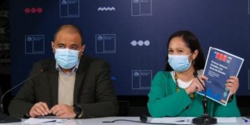 Mineduc presenta caracterización socioeconómica de deudores del CAE: 70% gana menos de 750 mil pesos