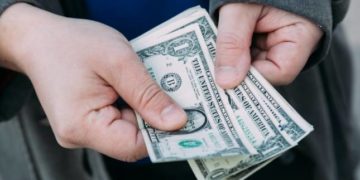 Presidente Boric e histórico precio del dólar: “Es importante que los diferentes actores políticos demos señales de certidumbre”