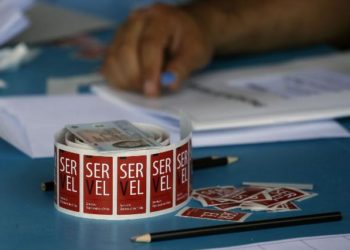 Plebiscito de salida: Servel proyecta que más del 50 por ciento del padrón participará en los comicios