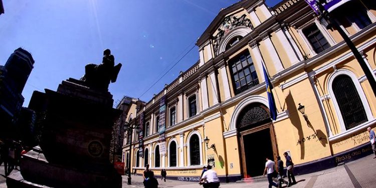 U. de Chile contará con más de 2 mil vacantes de admisión especial para el 2023