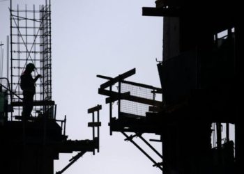 Economista Mauricio Tejada por salario mínimo: “La clave está en mejorar la productividad”