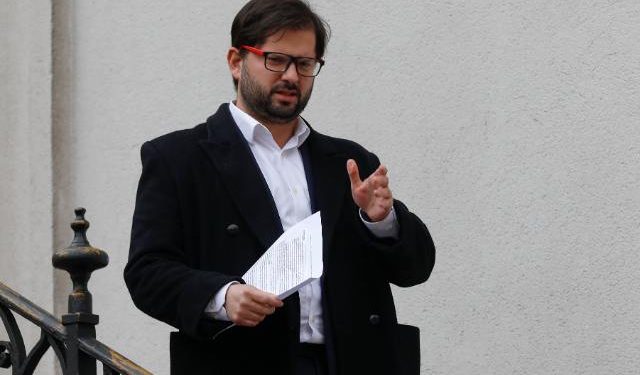 Con efecto “contracíclico” y especial énfasis en seguridad pública e inversión: presidente Boric presenta Presupuesto 2023