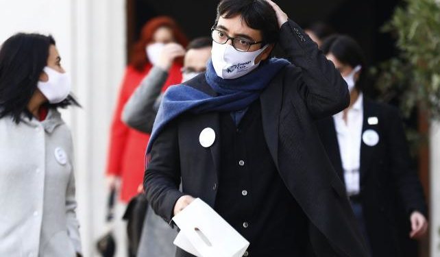 A la retaguardia del Gobierno: El alto costo que asumió el Frente Amplio en el viraje del Ejecutivo hacia la centroizquierda