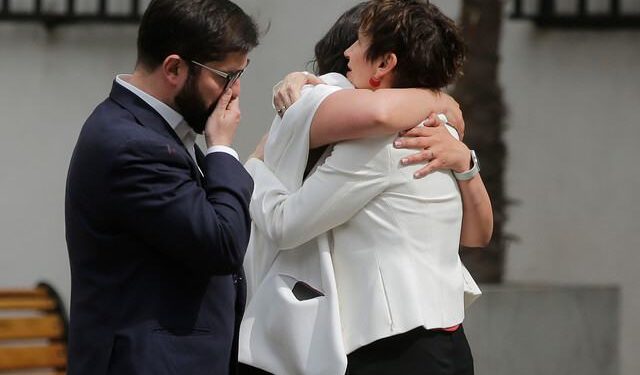 El segundo tiempo de Boric: Mandatario se vuelca a la ex Concertación pero empata fuerzas con Apruebo Dignidad en el comité político