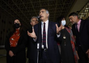 Dirigencias del oficialismo cuestionan la credibilidad de Chile Vamos por desmarque de acuerdo constituyente