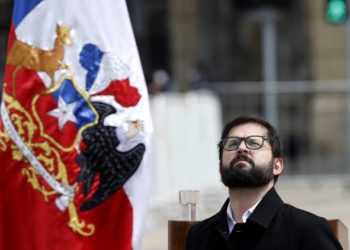 ¿Naufraga el programa de Gobierno?: Analistas sopesan la viabilidad del proyecto de Boric