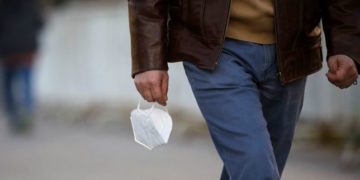 Tras anuncio del Minsal: Expertos valoraron actualización de medidas sanitarias, aunque llamaron a mantener las precauciones