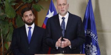 Negativa de Chile Vamos a presencia del gobierno provoca suspensión de encuentro de este jueves para continuar debate para el proceso constituyente