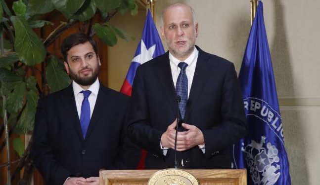 Negativa de Chile Vamos a presencia del gobierno provoca suspensión de encuentro de este jueves para continuar debate para el proceso constituyente