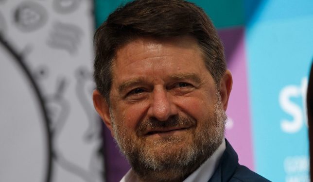 Claudio Orrego renunció a la Democracia Cristiana después de 33 años de militancia