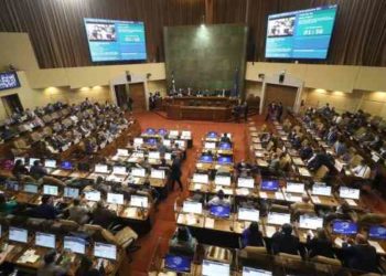 Tras cuatro años en el Congreso: Senado ratifica el TPP-11 en medio de división oficialista