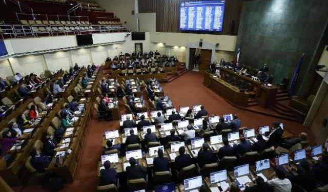 Alta agresividad en la Cámara: ¿Qué factores explican el deterioro del debate en el hemiciclo?