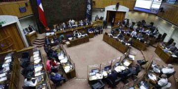 Congreso despacha Presupuesto 2023 a pocas horas de concluir plazo límite