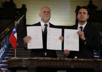 “Acuerdo por Chile”: Partidos zanjan proceso constituyente con 50 electos y 24 expertos designados