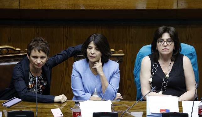 Fiscalía Nacional continúa descabezada: Tesis parlamentaria de “continuismo” echa por tierra candidatura de Marta Herrera