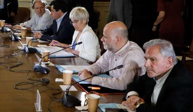 Por unanimidad: Comisión de Constitución del Senado aprueba en general reforma que habilita nuevo proceso constituyente