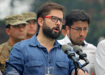 Presidente Boric: “Hoy día la prioridad es salvar vidas y apagar los incendios”