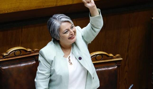 “Vivir mejor requiere compromiso y voluntad”: Senado aprueba proyecto de 40 horas laborales