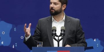 Tras revés en Naín-Retamal: Presidente firma compromiso transversal de seguridad llamando a “templar” el debate legislativo