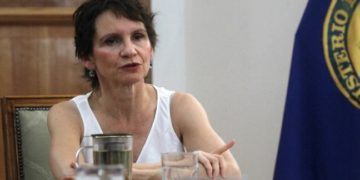 Carolina Tohá: “Se tiene que establecer qué objetivo tuvo el disparo” al conductor fallecido