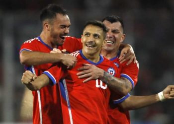 Prensa francesa destacó presentación de Alexis en triunfo del Marsella