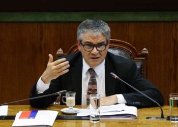 Marcel asegura que aumento del requerimiento de capital a la banca tendría efecto “menor”