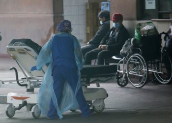 Por deuda de Fonasa: Diputados de la comisión de Salud discreparon ante un eventual colapso de clínicas