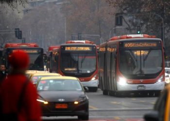 Falta de diseño en la estructura tarifaria del transporte público: El análisis de especialistas tras el aumento de 10 pesos en el pasaje