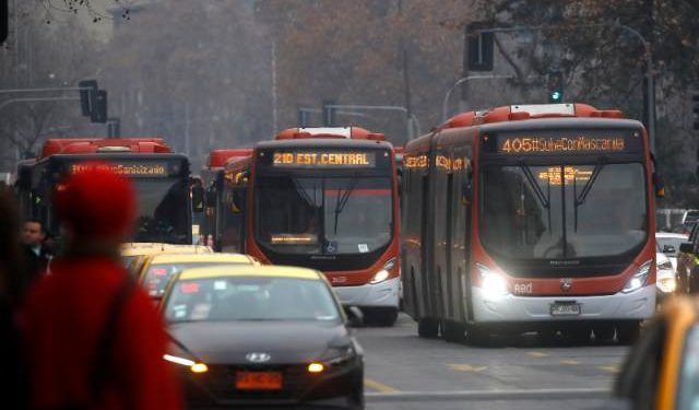 Falta de diseño en la estructura tarifaria del transporte público: El análisis de especialistas tras el aumento de 10 pesos en el pasaje