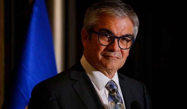 Hacienda entrega estimaciones para formular el Presupuesto 2024: PIB de 2,3% y cobre a US$3,86