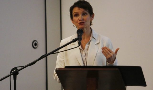 Carolina Tohá y llamados a un cambio de gabinete: “No contribuyen en lo más mínimo”