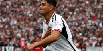 Colo Colo derrotó con sufrimiento a la UC y conquistó la zona Centro Norte