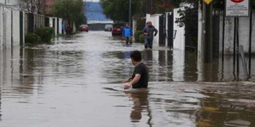 Especialistas U. de Chile analizan impacto del sistema frontal y cómo prepararse para futuros eventos extremos