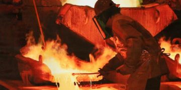 Esteban Velásquez y promulgación de ley de Royalty Minero: “Por fin las regiones mineras no solo se quedarán con las consecuencias negativas”