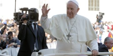 El Papa pide actuar contra el cambio climático “antes que sea demasiado tarde”