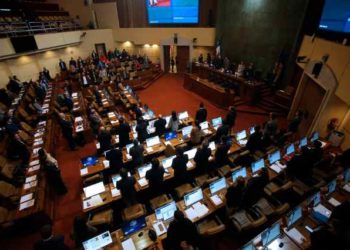 Desde RN al PS: Diputados firman acuerdo “Por la Democracia, los Derechos Humanos y la no violencia política”