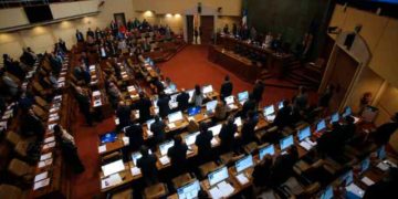 Desde RN al PS: Diputados firman acuerdo “Por la Democracia, los Derechos Humanos y la no violencia política”