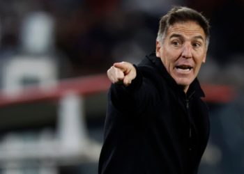 Eduardo Berizzo: “No sé si soy ingenuo en mi optimismo, pero pienso que nos puede ir mejor”