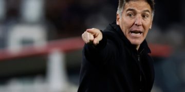Eduardo Berizzo: “No sé si soy ingenuo en mi optimismo, pero pienso que nos puede ir mejor”
