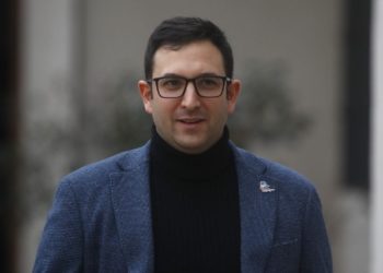 Ausencia de Miguel Crispi en el Congreso: Chile Vamos y Republicanos acusan al ministro de Justicia de obstaculizar labor fiscalizadora del Parlamento