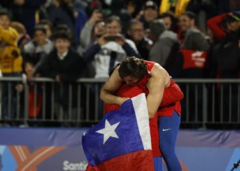 Lucas Nervi baña de oro al atletismo chileno en Santiago 2023