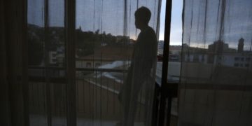 Parlamentarios emplazan al Gobierno a incrementar recursos para salud mental