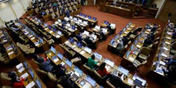 Cámara aprueba en general ley de Presupuesto 2024 pese a rechazo de la UDI