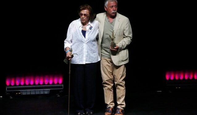 Tras sufrir crisis isquémica cerebral Carlos Caszely fue dado de alta