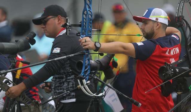Tiro con arco: chilenos Ricardo Soto y Alejandro Martin avanzan a cuartos de final