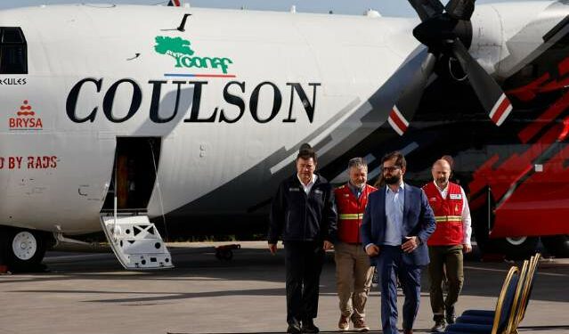 Boric presenta nuevo Hércules C-130 para combatir incendios forestales: “Estamos mejor preparados que en años anteriores”