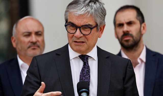 Agenda procrecimiento y empleo: Marcel llama a la oposición a cooperar