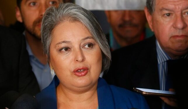Ministra Jara por pensiones: “Esta reforma no puede obedecer a un solo sector político”